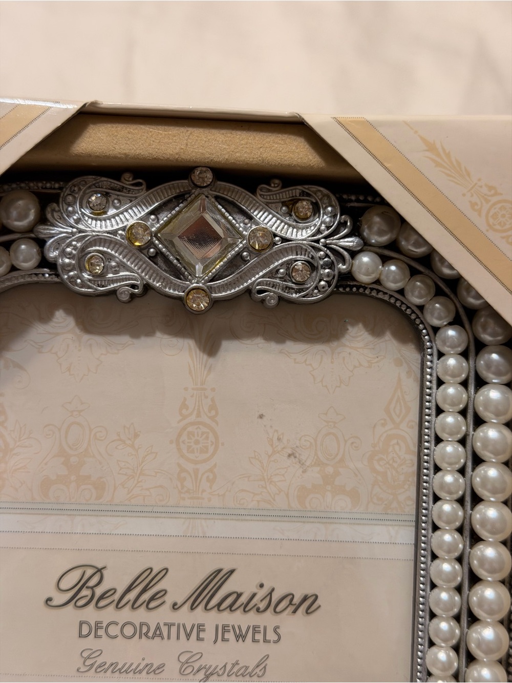 New Belle Maison Decorative Jewels Faux Pearl & Crystal Frame- size: 4"x6"